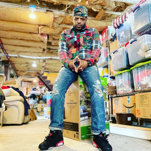 Meet your Posher, Adam - Picture 8 of 8